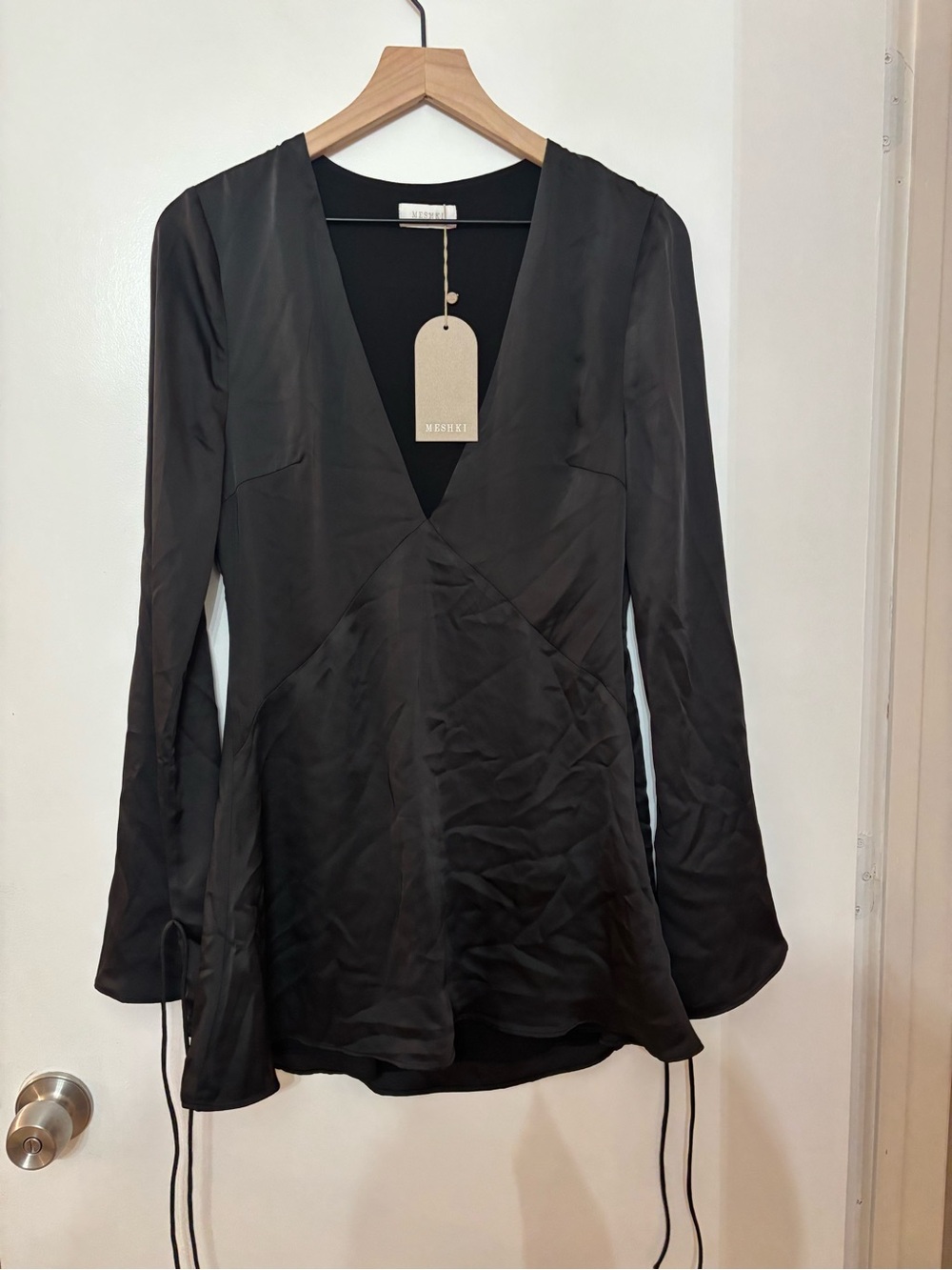 Meshki Rosario Black Plunge Neck Long Sleeve Mini Dress Size Small